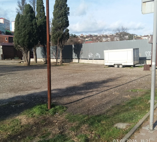 Куда исчезли ярмарочные ряды? Туапсинцы жалуются на пустой рынок и хвалят единственный работающий магазин